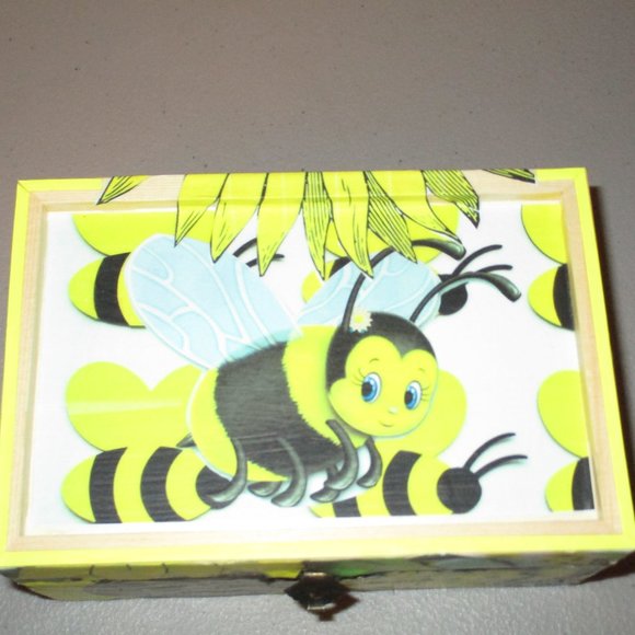 Bumble Bee Yellow Decoupage Wooden Stash Box Sunflower Catchall Hand Crafted - Picture 2 of 7
